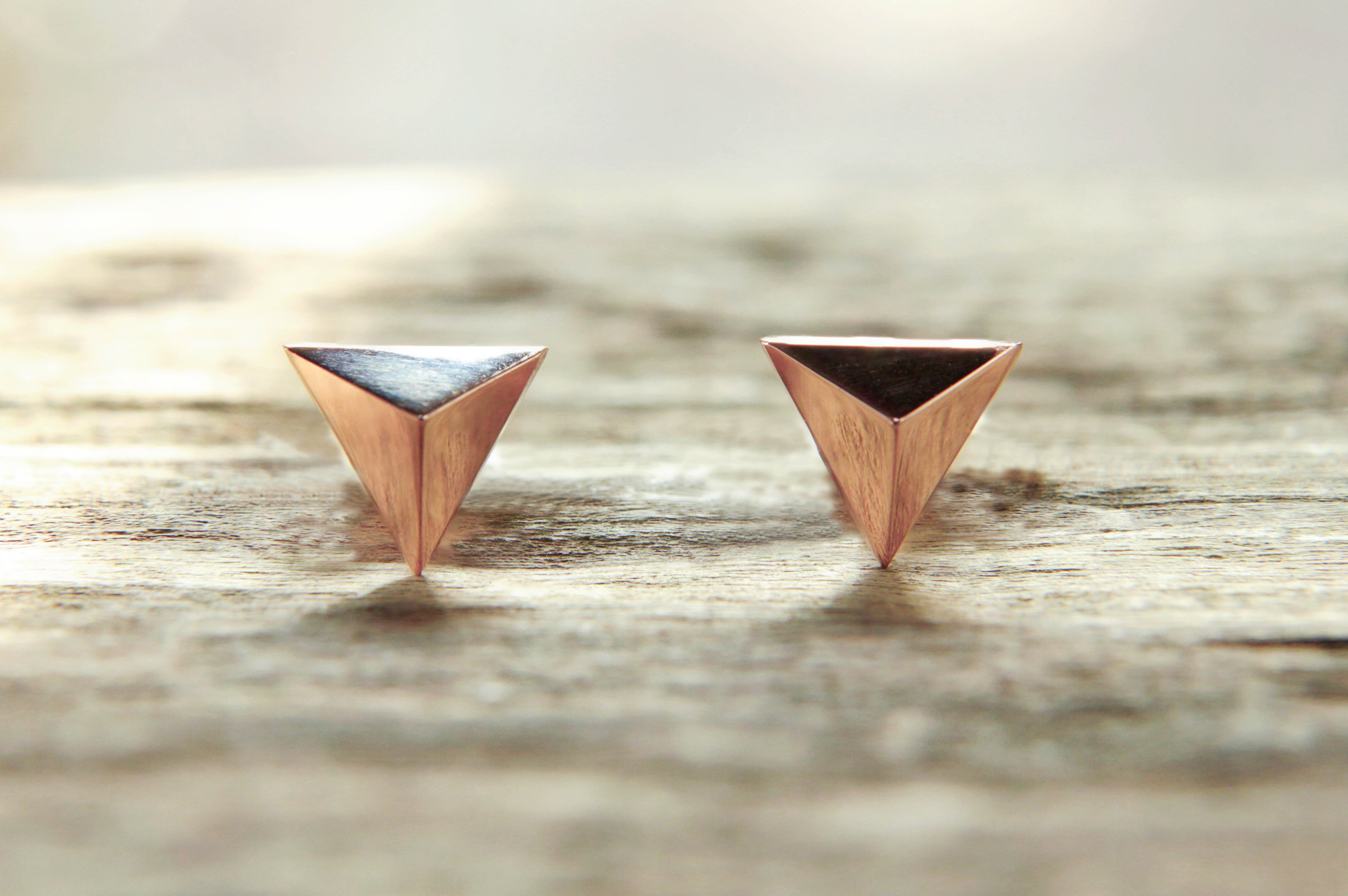 Geometric earring product still